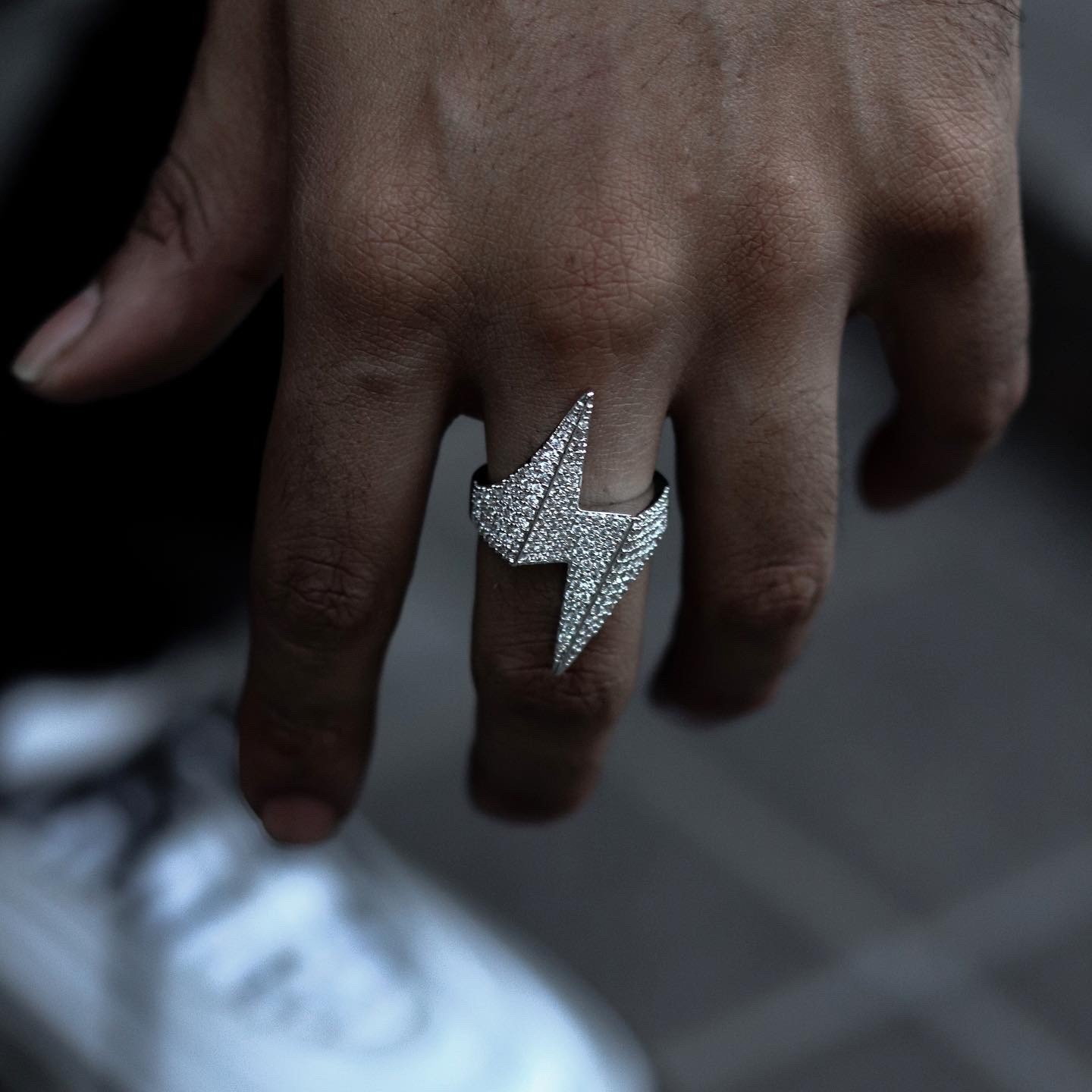 Bolt ring